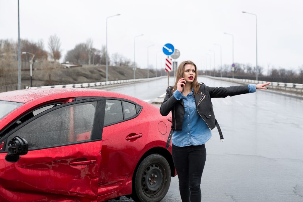 Accidentes de Auto y Lesiones Graves: ¿Por Qué Necesitas un Abogado a tu Lado?